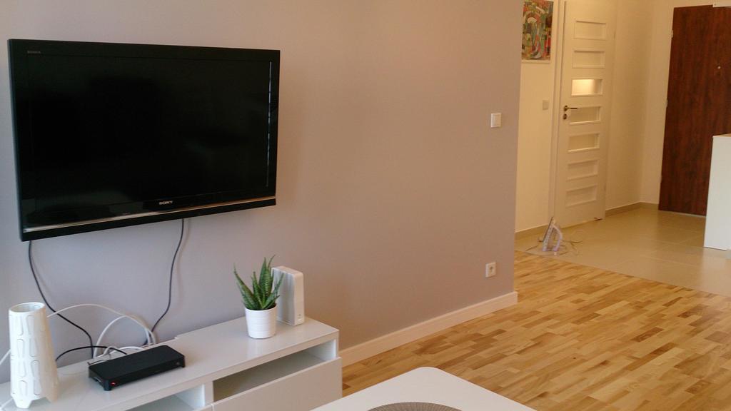 1 Bedroom Francuska Park Apartment Катовице Экстерьер фото